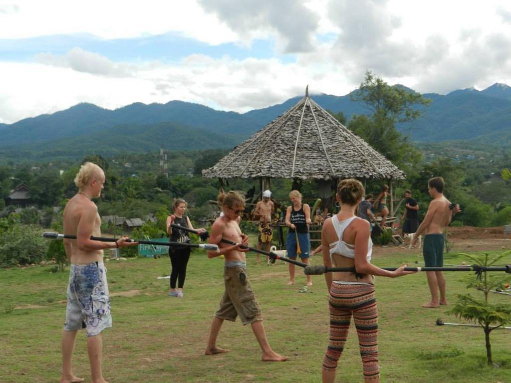 Pai Circus Hostel Exterior foto